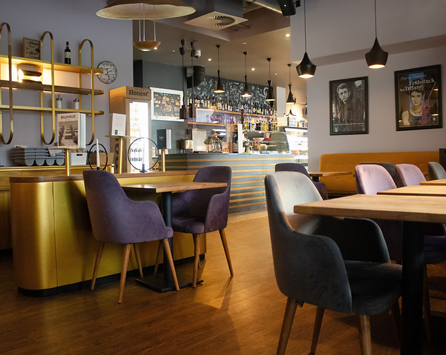 Innenraum des Café Bernstein in Dortmund
